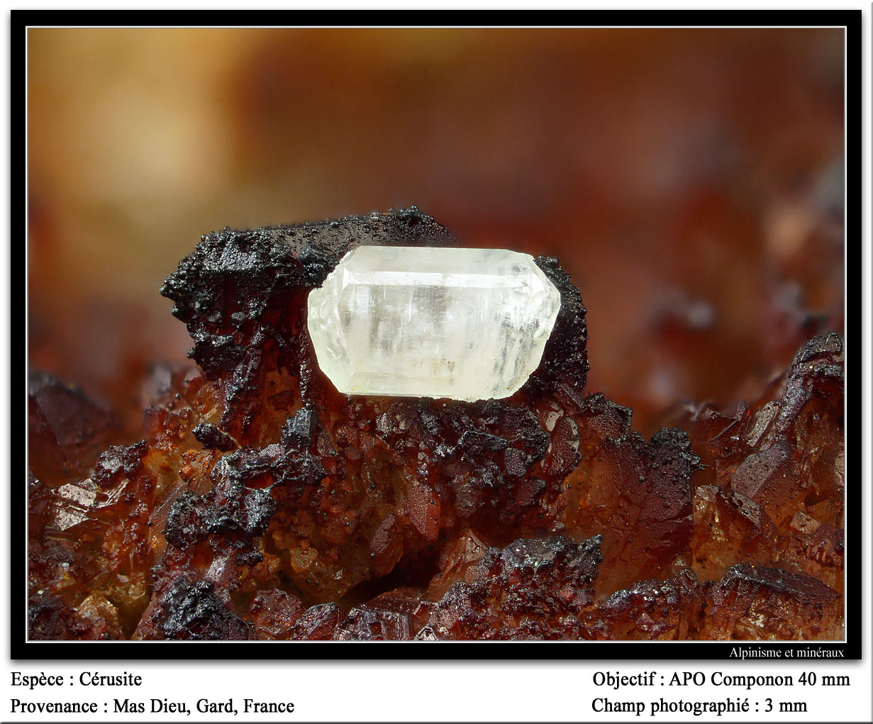 Cerussite
fov 3 mm
(Autor: ploum)