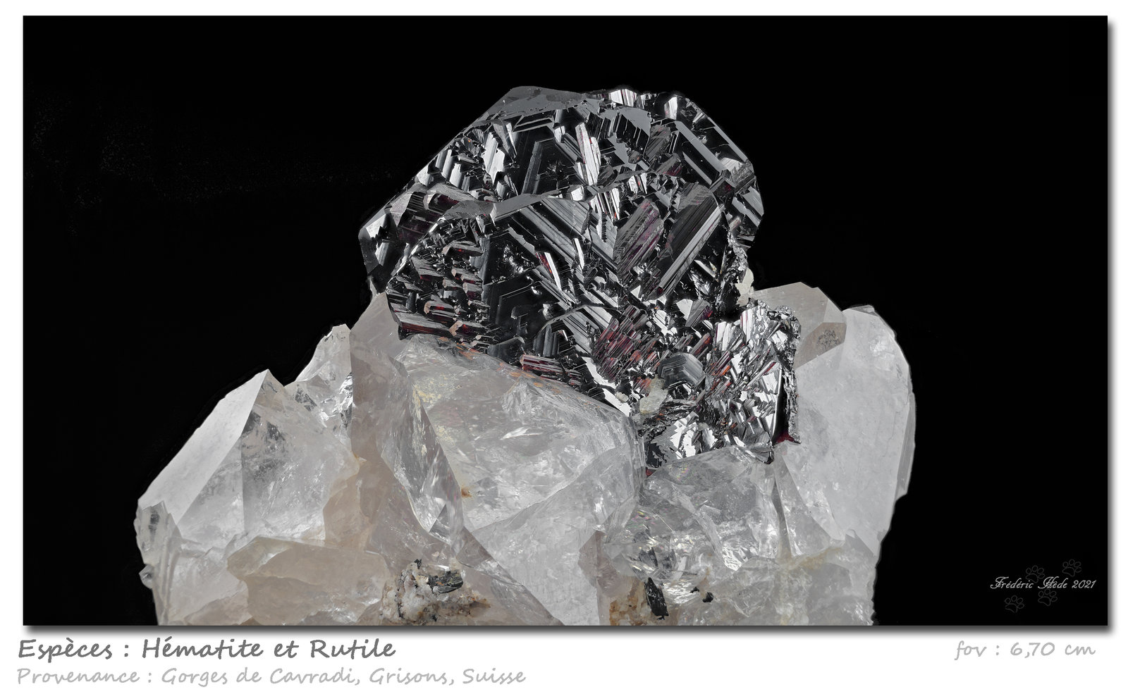 Hematite and Rutile
fov 6.70 cm
(Autor: ploum)