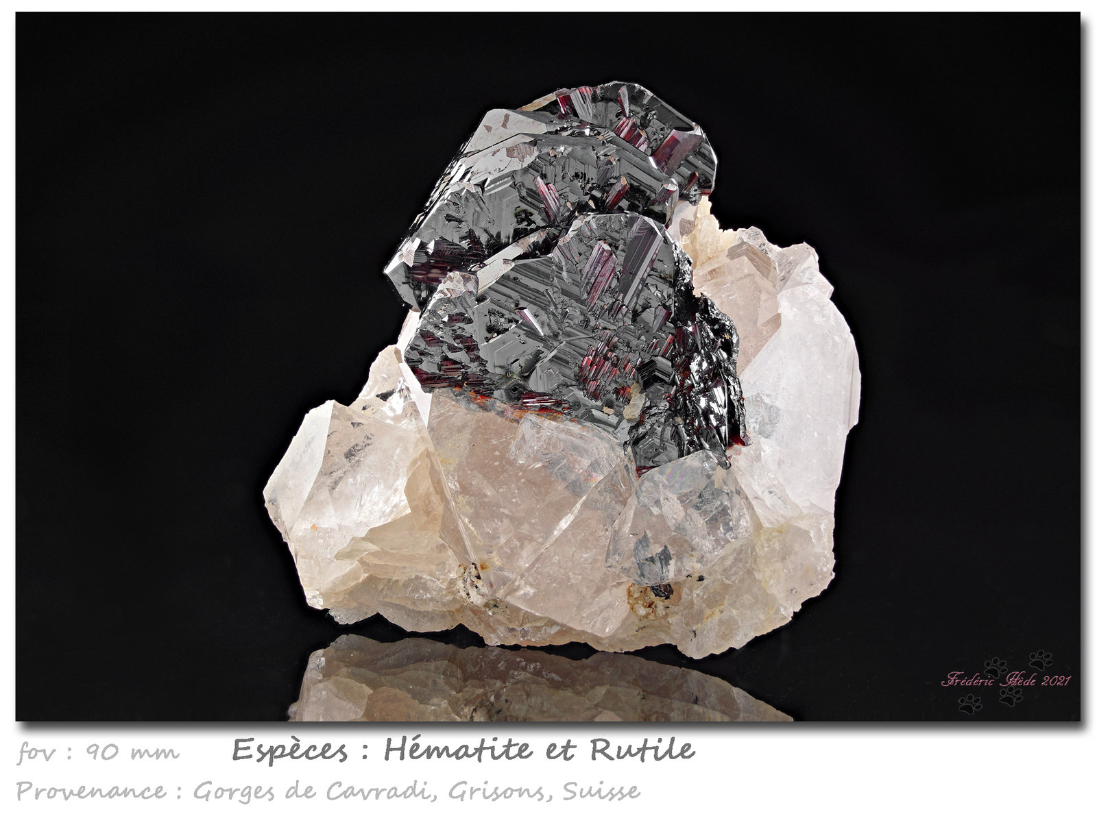 Hematite and Rutile
fov 90 mm
(Autor: ploum)
