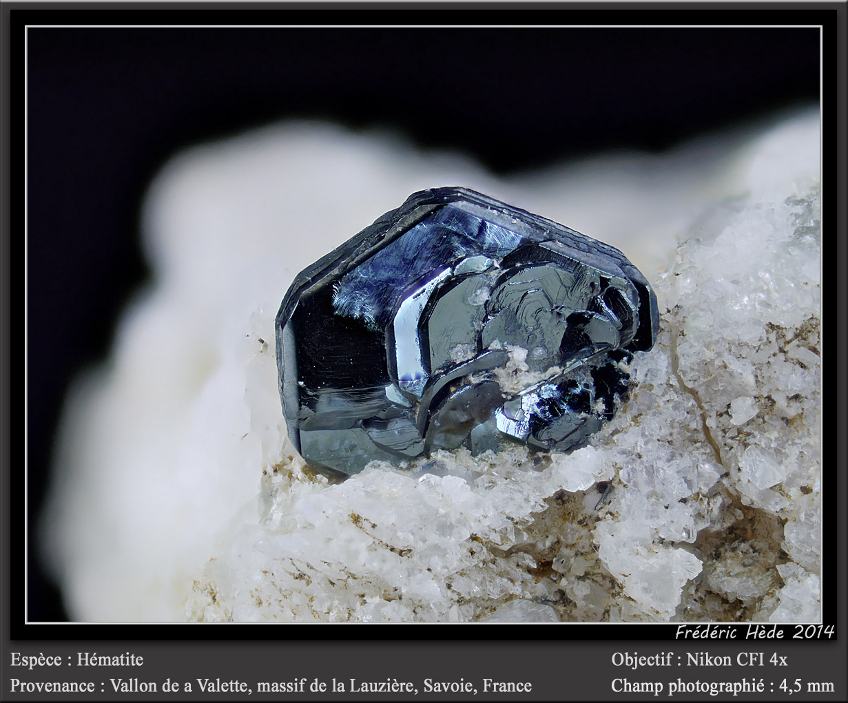 Hematite
fov 4.5 mm
(Autor: ploum)