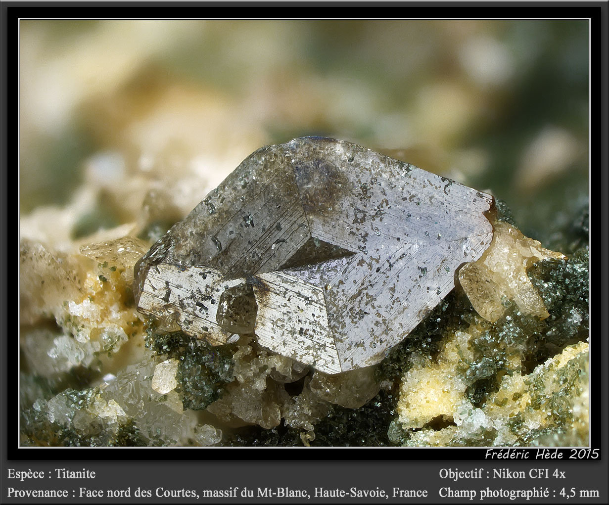 Titanite
fov 4.5 mm
(Autor: ploum)