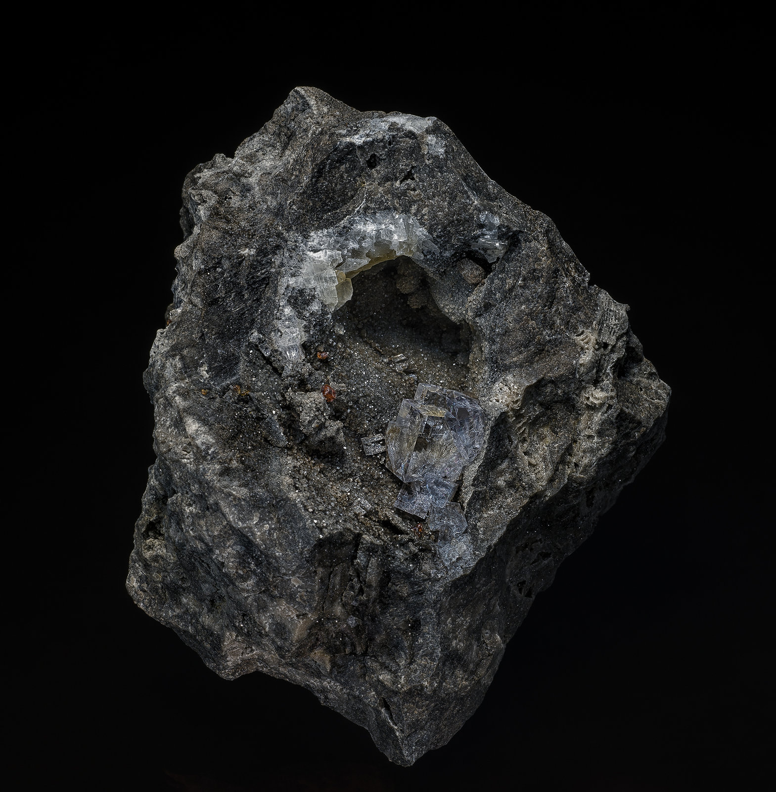 Fluorite, Sphalerite
8.0 x 6.5 cm
(Autor: am mizunaka)
