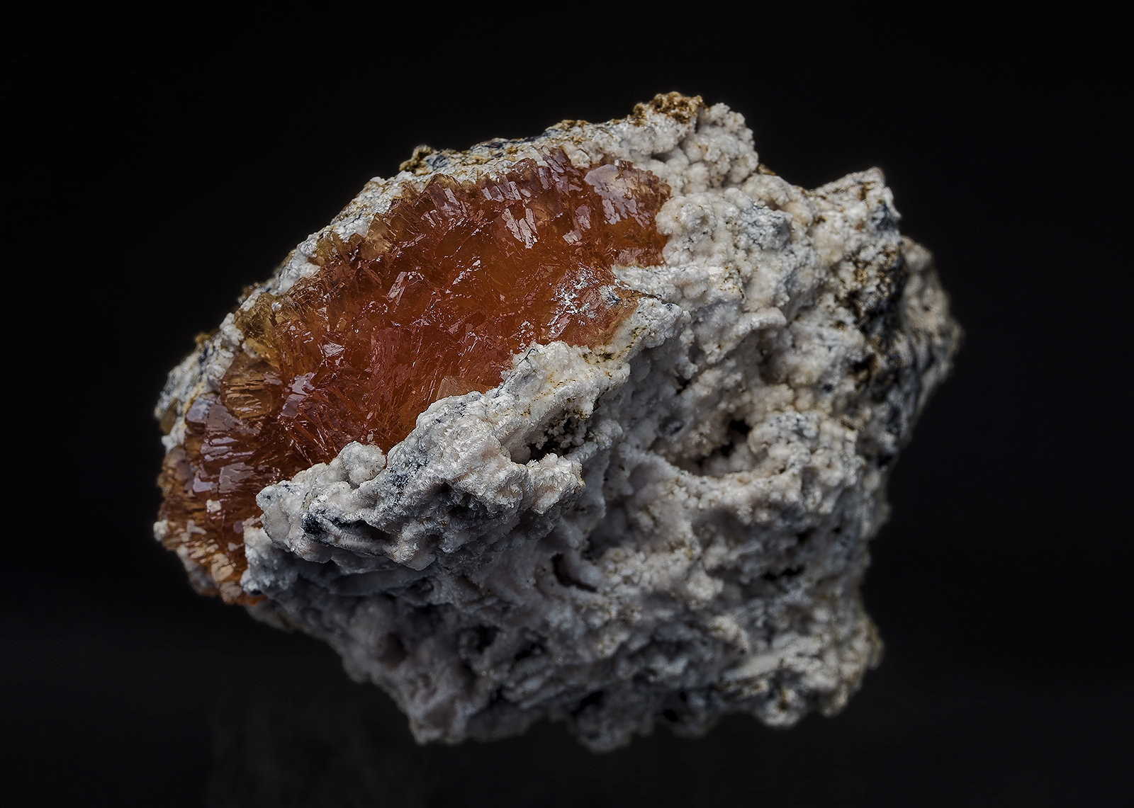 Olmiite
5.1 x 3.7 cm
(Autor: am mizunaka)