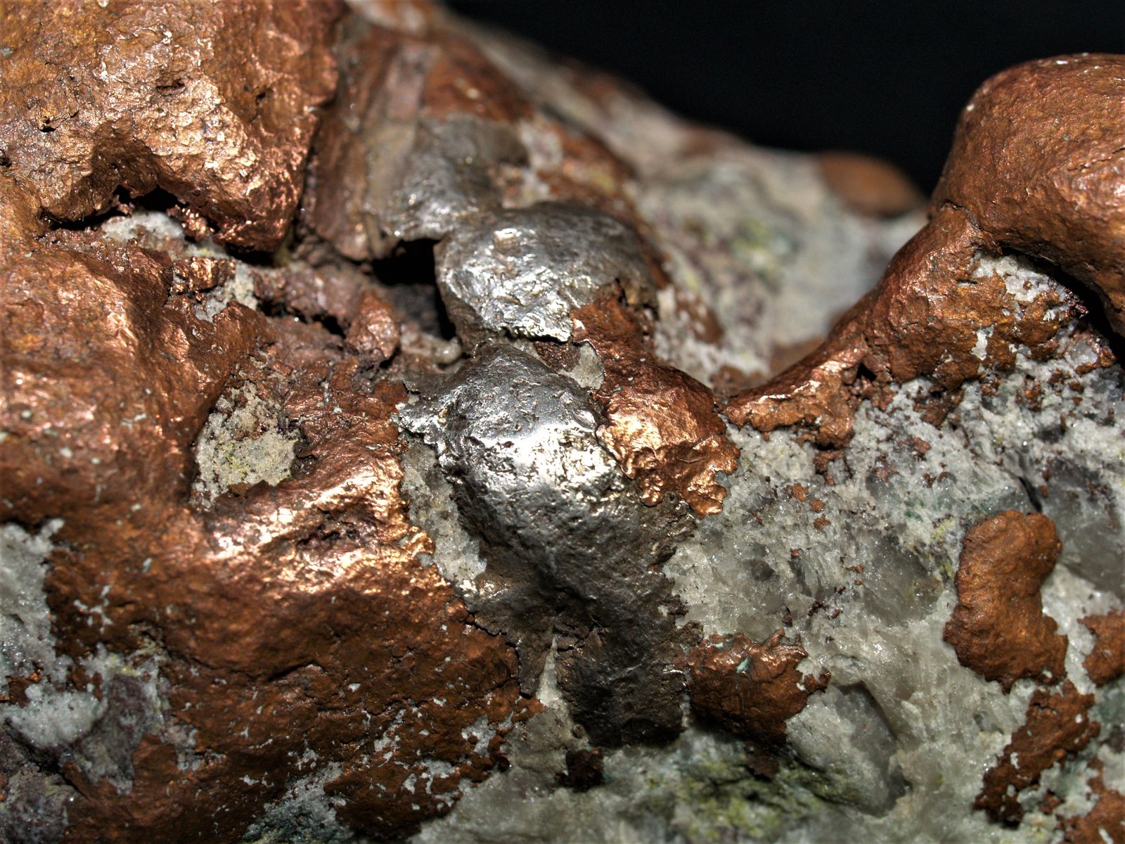 Copper
(Autor: Joseph DOliveira)