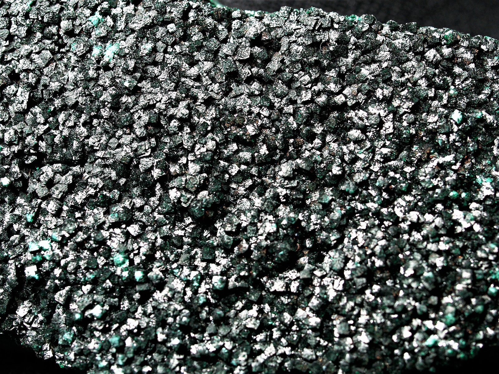 Malachite
8x6x.6 cm
(Autor: Joseph DOliveira)