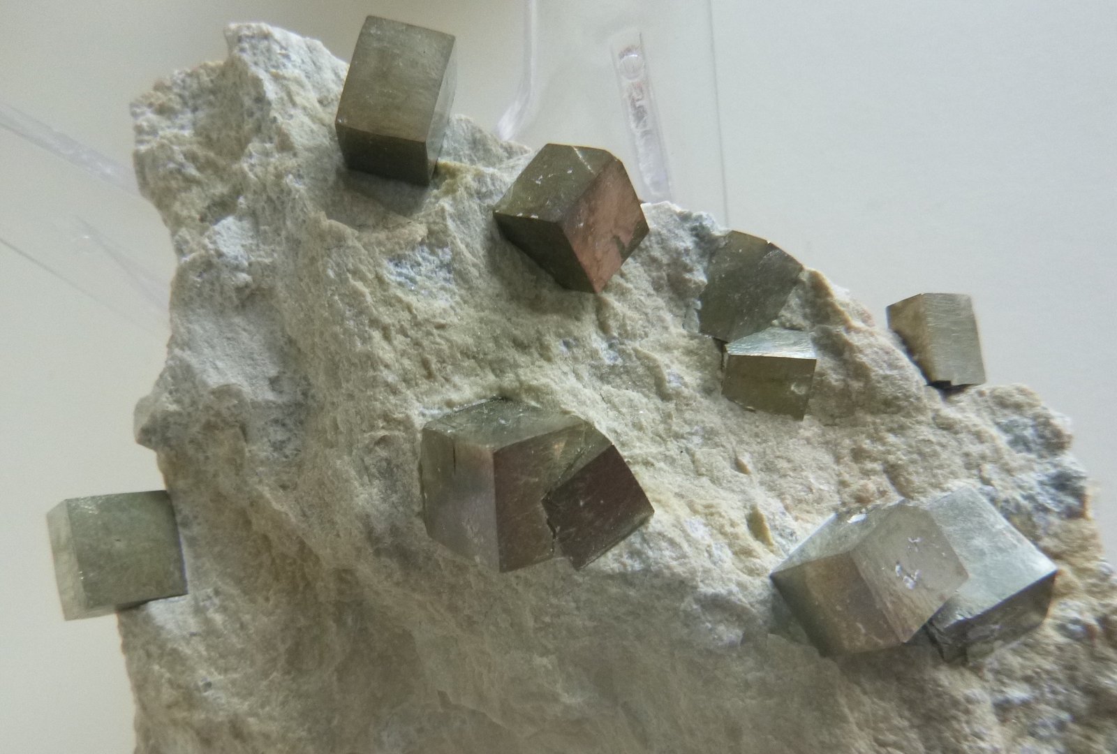 Pyrite
116mm x 50mm x 124mm
(Autor: Firmo Espinar)