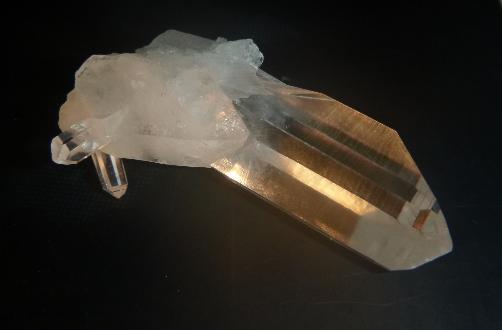 Quartz
40mm x 68mm x 26mm
(Autor: Firmo Espinar)