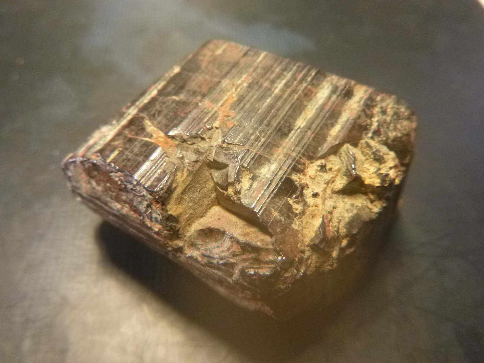 limonite after Pyrite
36 mm x 25 mm x 33 mm
(Autor: Firmo Espinar)