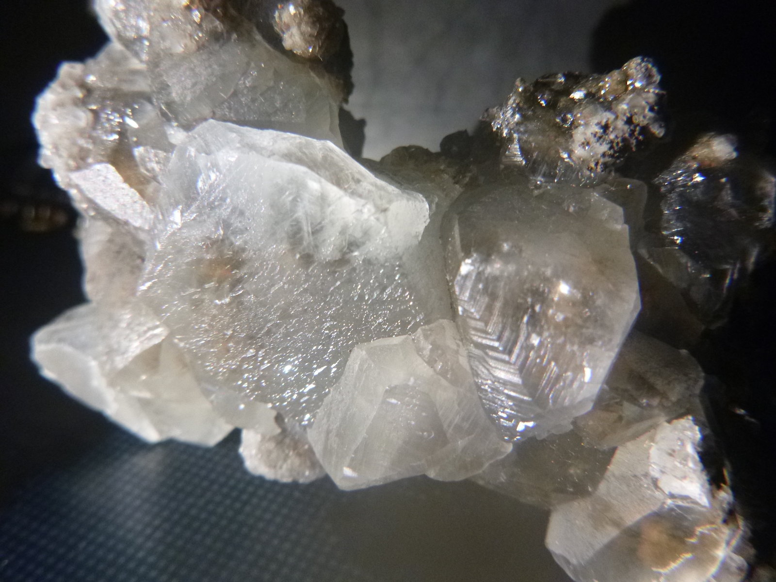 Calcite
66 mm x 42 mm x 27 mm
(Autor: Firmo Espinar)