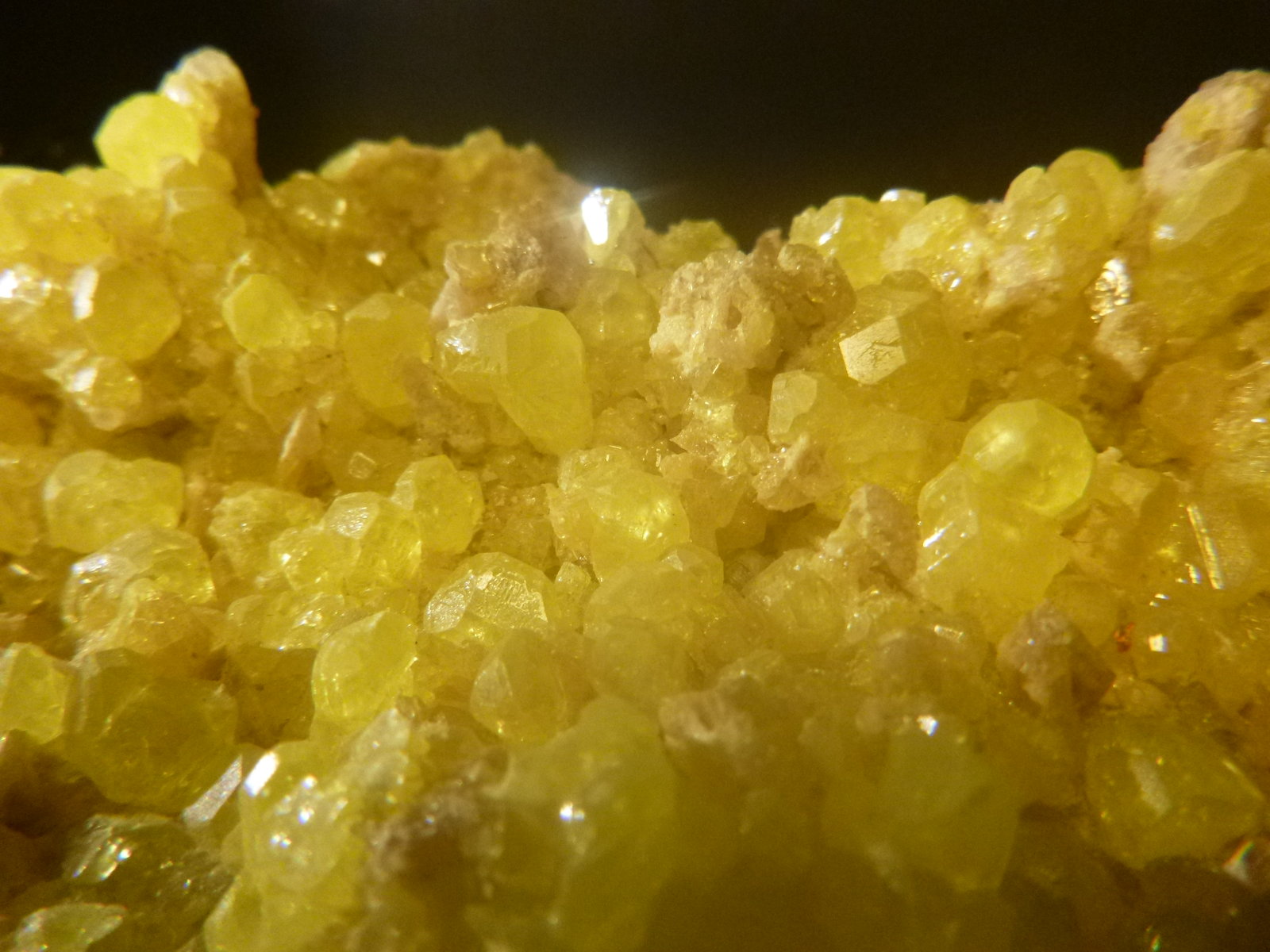 Sulphur
94 mm x 65 mm x 48 mm
(Autor: Firmo Espinar)
