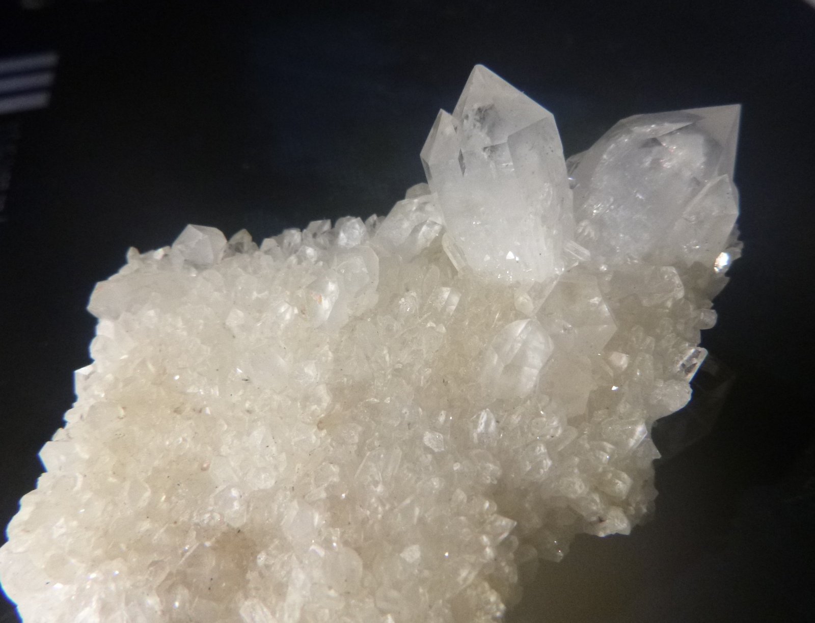 Quartz
80mm x 49mm x 25mm
(Autor: Firmo Espinar)