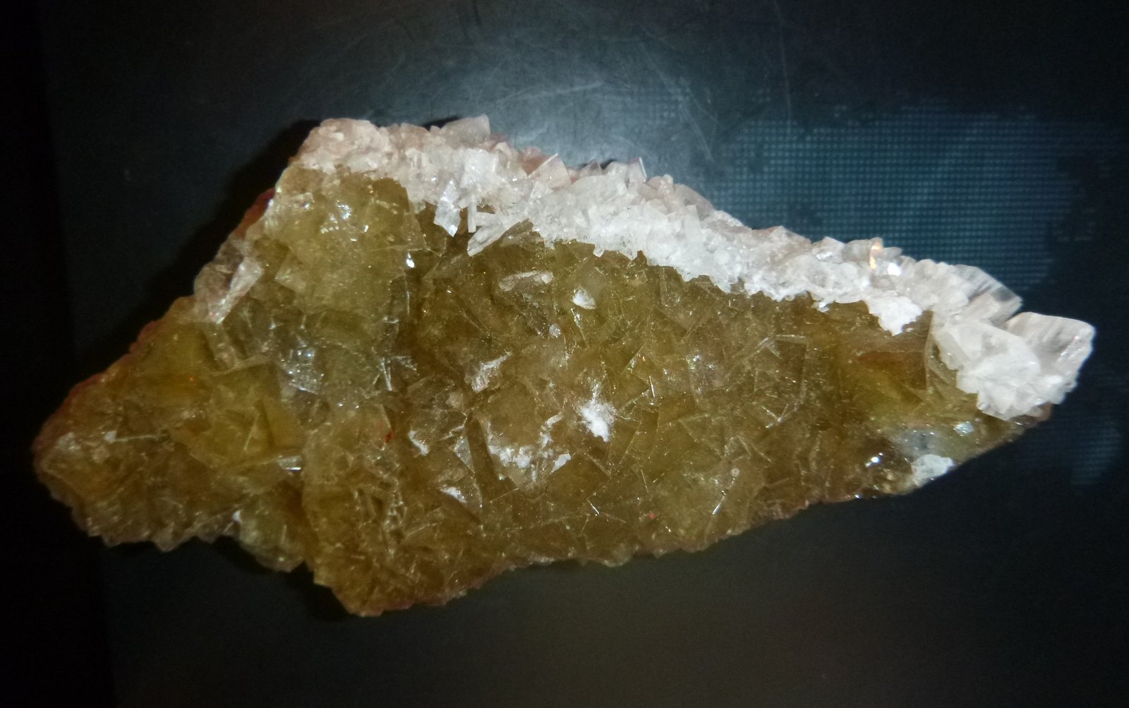Fluorite and Baryte
124mm x 56mm x 32mm
(Autor: Firmo Espinar)