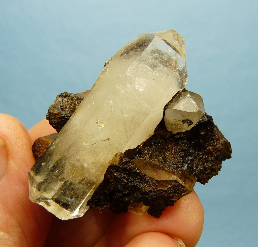 Quartz with goethite
45 x 35 x 27 mm
(Autor: Pierre Joubert)