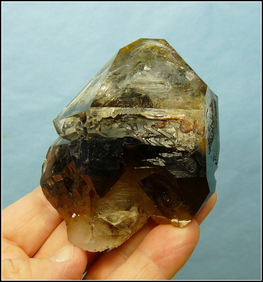 Quartz
94 x 69 x 55 mm
(Autor: Pierre Joubert)