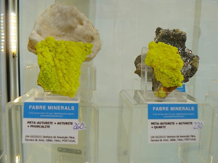 Autunite and Phurcalite
(Autor: Benj)