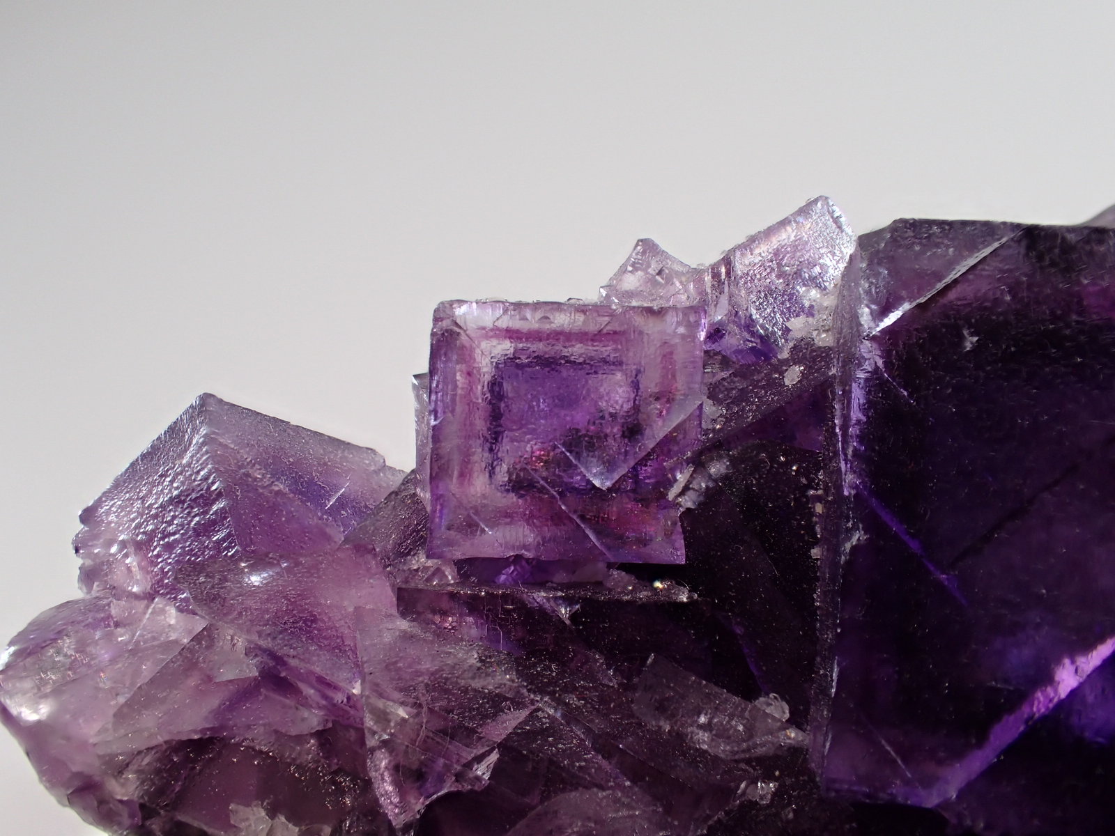 Fluorite
92 mm x 55 mm x 42 mm
(Autor: Don Lum)