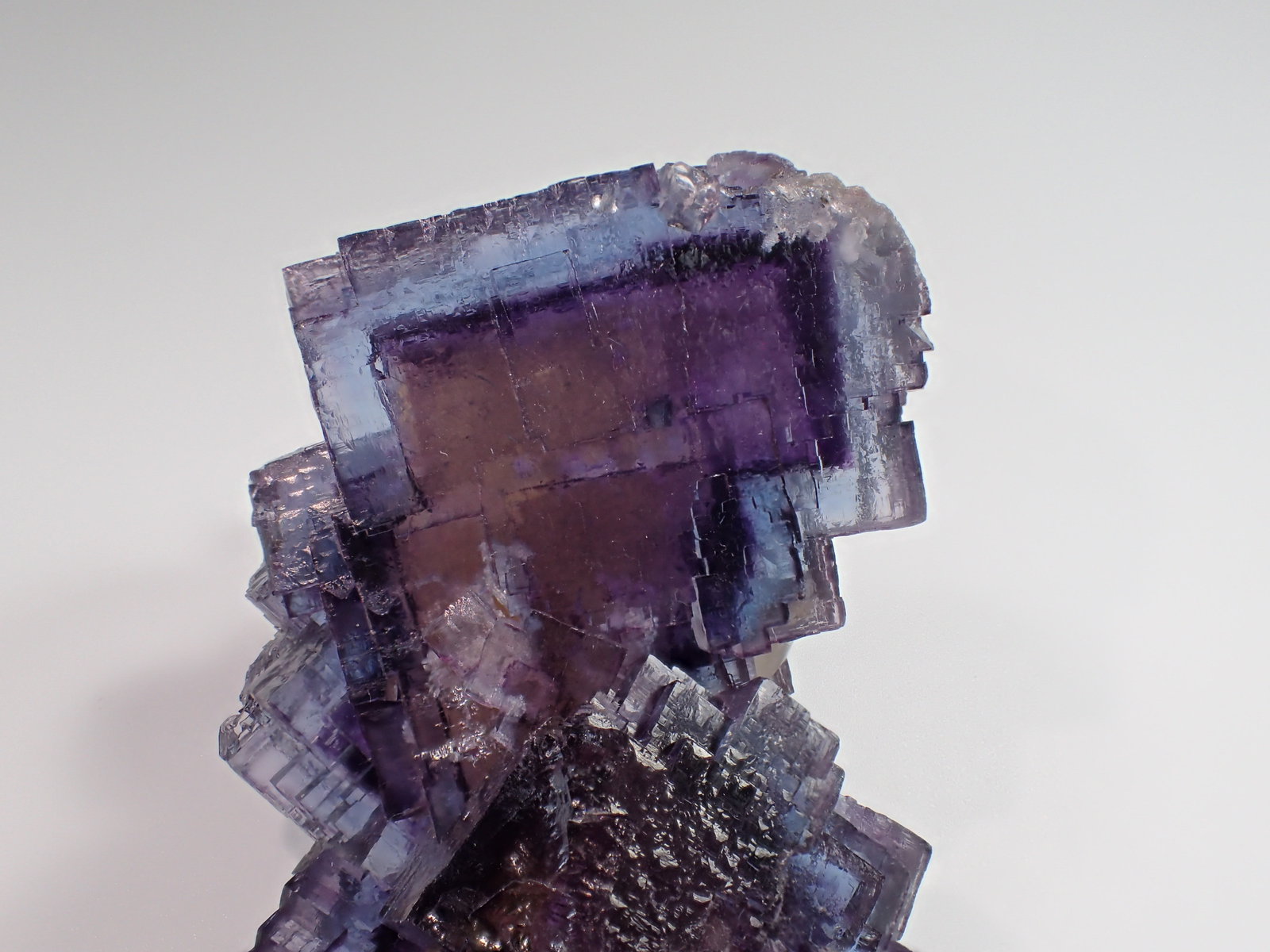 Fluorite
71 mm x 58 mm x 44 mm
(Autor: Don Lum)