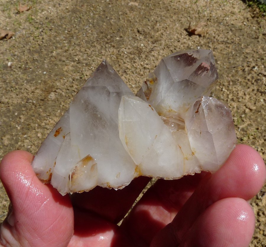 Quartz
Hands for size.
(Autor: Pierre Joubert)