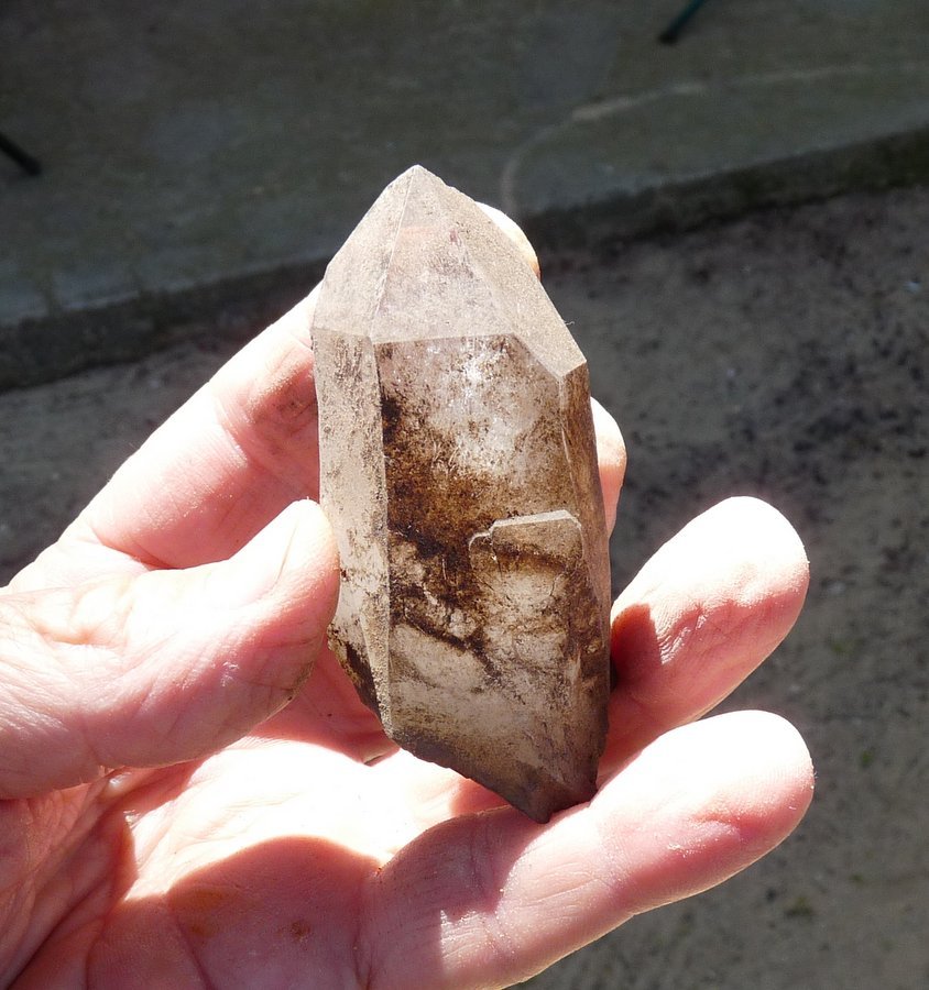 Quartz
Fingers for size
(Autor: Pierre Joubert)