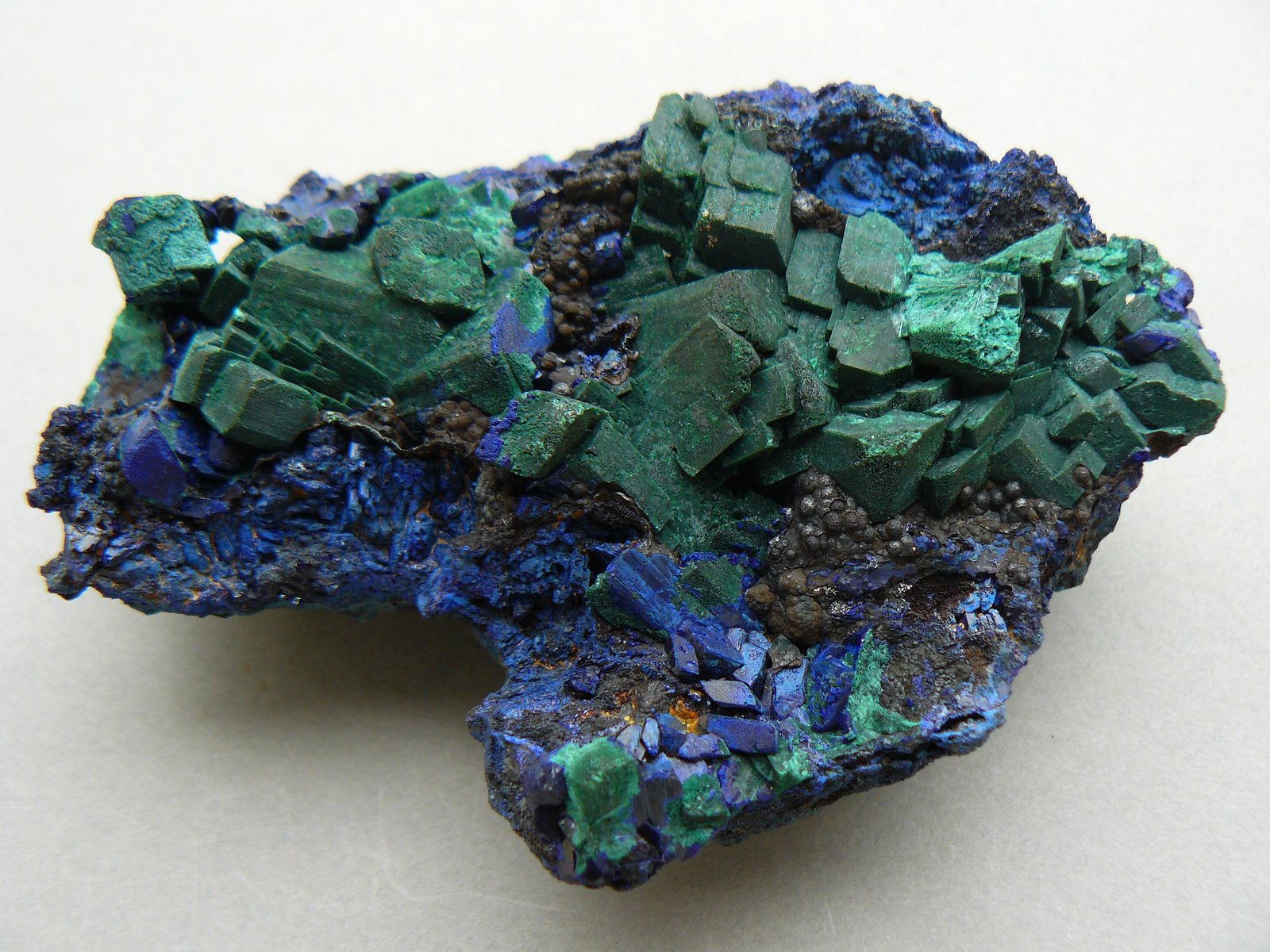 Azurite and Malachite
10 x 6 cm
(Autor: Benj)