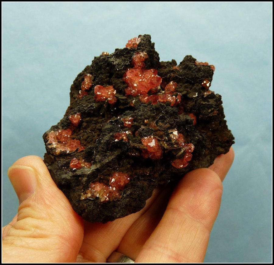 Rhodocrosite
80 x 65 x 45 mm
(Autor: Pierre Joubert)