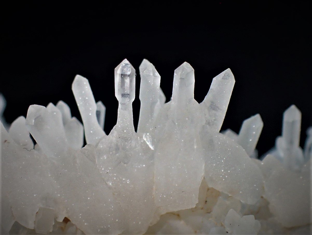 Quartz Scepters, Quartz (variety chalcedony)
86 mm x 56 mm x 57 mm
(Autor: Don Lum)