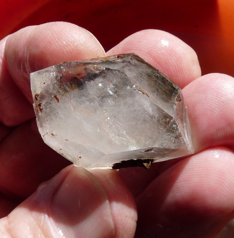 Quartz
Fingers for size
(Autor: Pierre Joubert)
