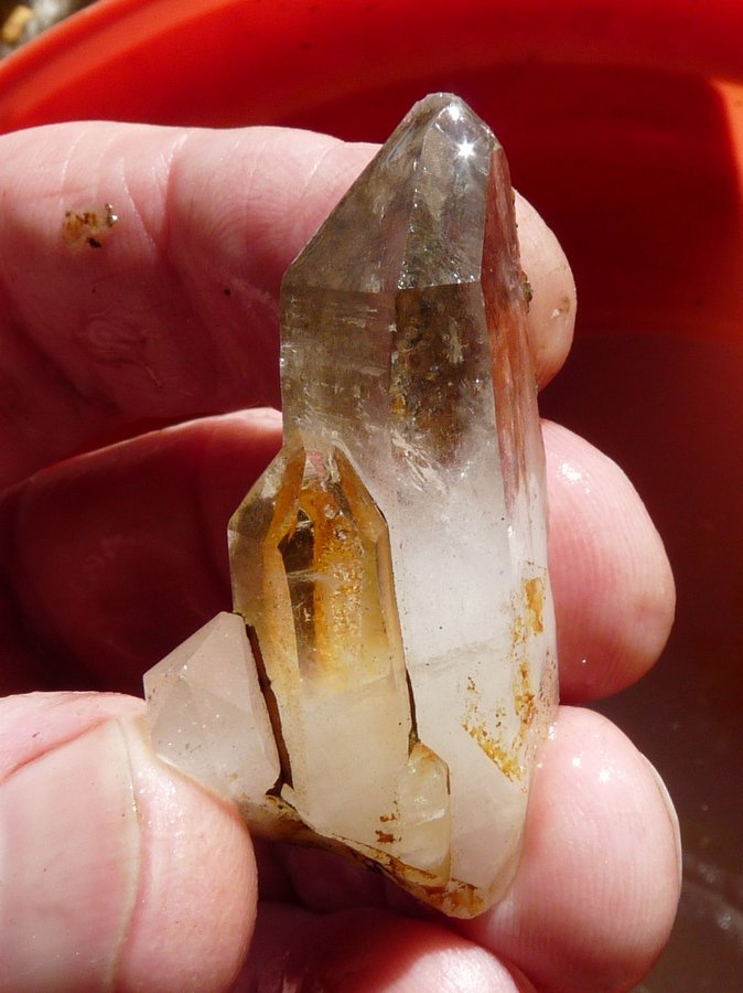 Quartz
Fingers for size
(Autor: Pierre Joubert)