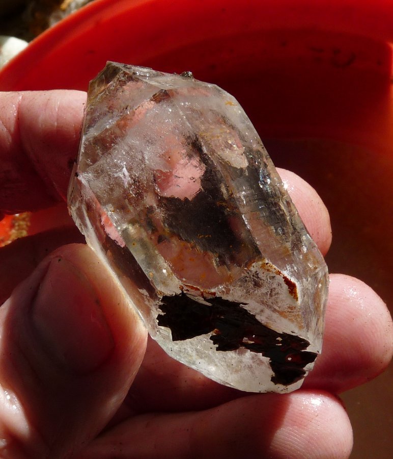 Quartz
Fingers for size
(Autor: Pierre Joubert)