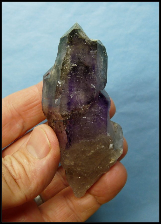 Quartz with Chlorite (Group)
90 x 40 x 38 mm
(Autor: Pierre Joubert)