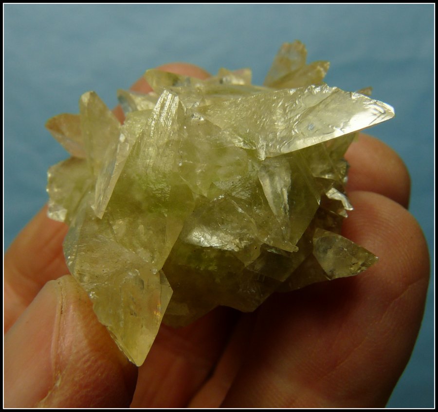 Smithsonite
49 x 41 x 25 mm
(Autor: Pierre Joubert)