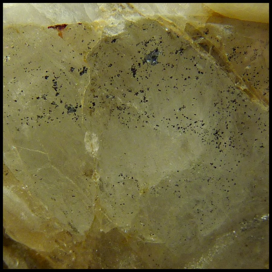 Quartz
75 x 45 x 27 mm
(Autor: Pierre Joubert)