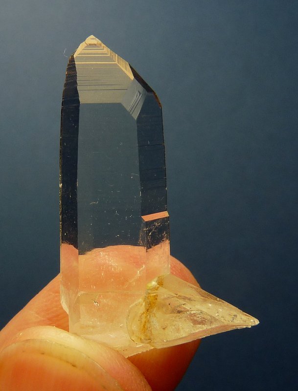 Quartz
38 x 22 x 08 mm
(Autor: Pierre Joubert)