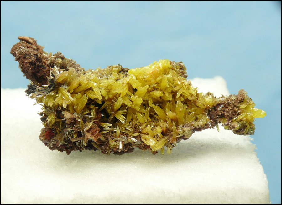 Mimetite
41 x 20 x 15 mm
(Autor: Pierre Joubert)
