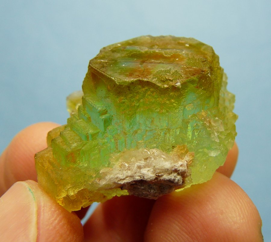 Fluorite
30 x 27 x 18 mm
(Autor: Pierre Joubert)
