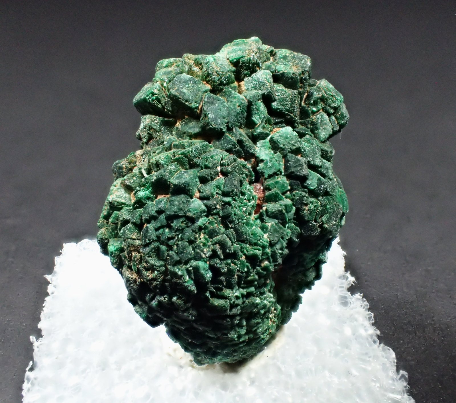 Malachite after Azurite
26 mm x 25 mm
(Autor: Don Lum)
