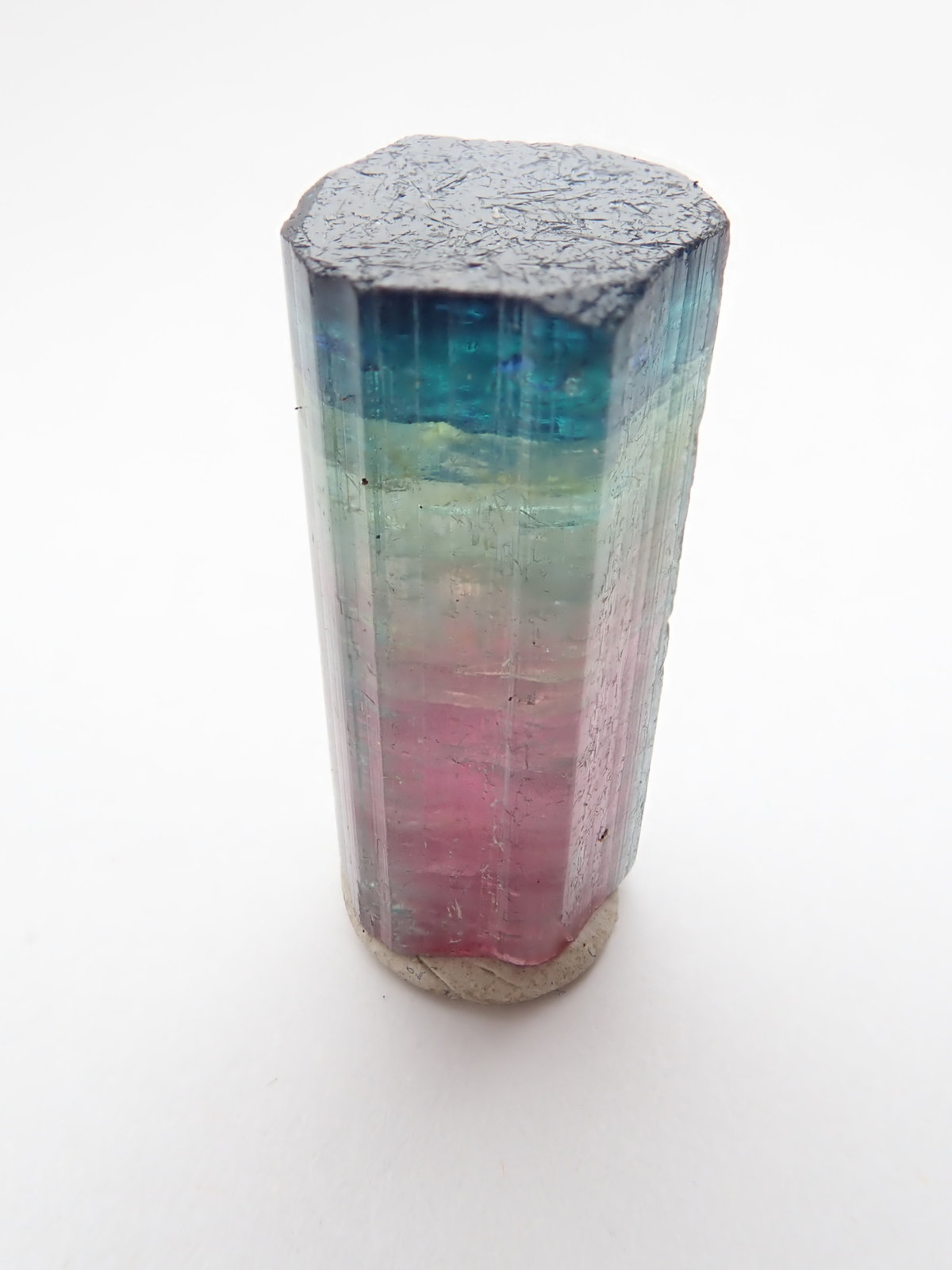 Elbaite (Tourmaline Group)
3.1cm x  1.4 cm
(Autor: texasdigger)