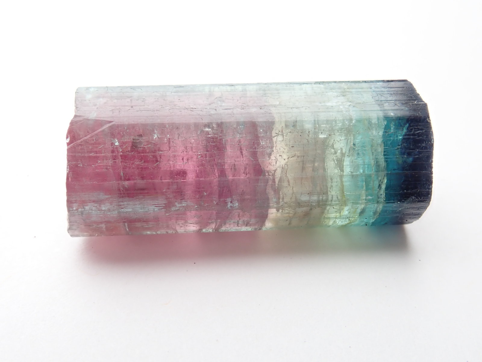 Elbaite (Tourmaline Group)
3.1cm x  1.4 cm
(Autor: texasdigger)