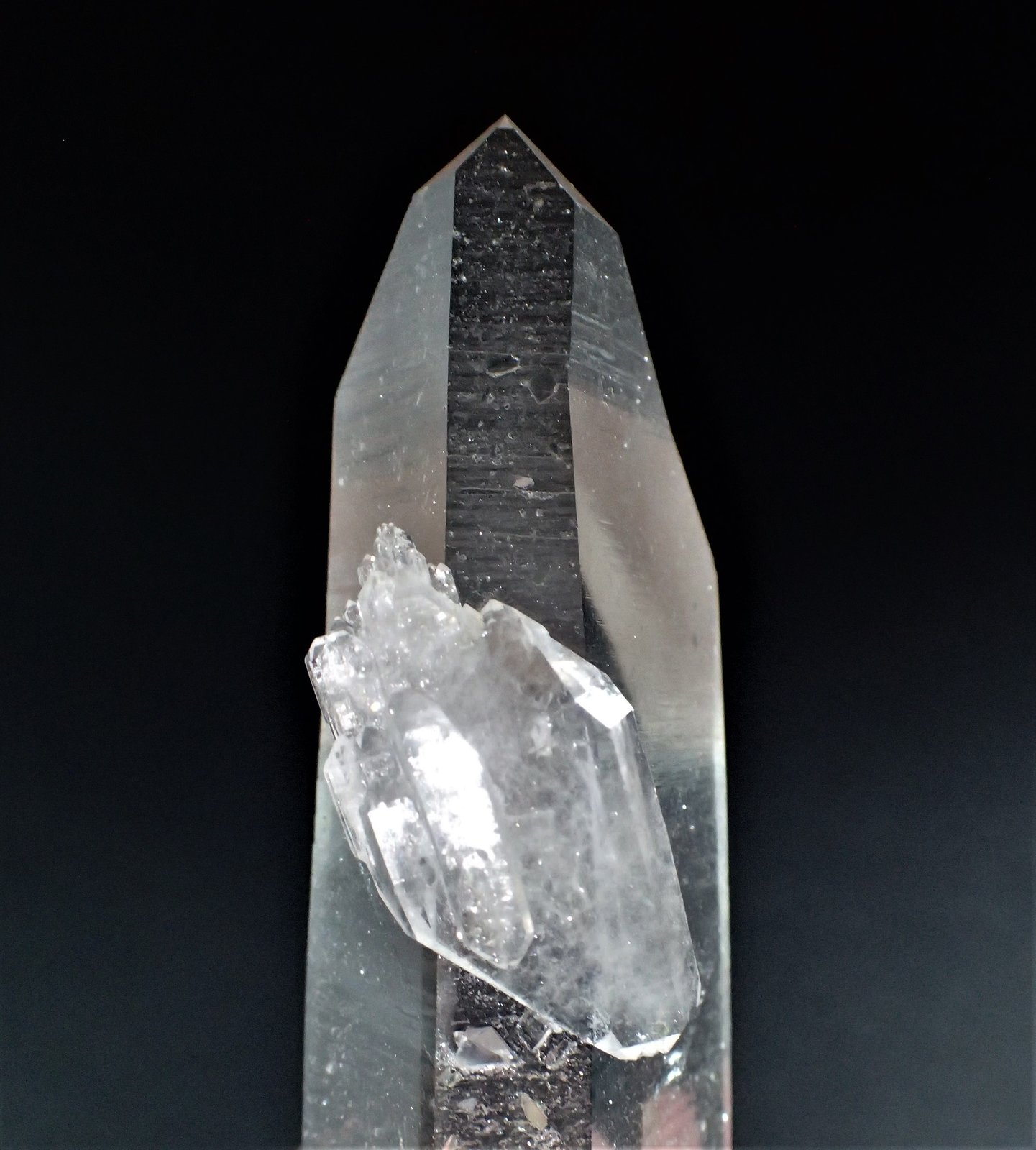 Quartz
130 mm x 44 mm x 35 mm
(Autor: Don Lum)