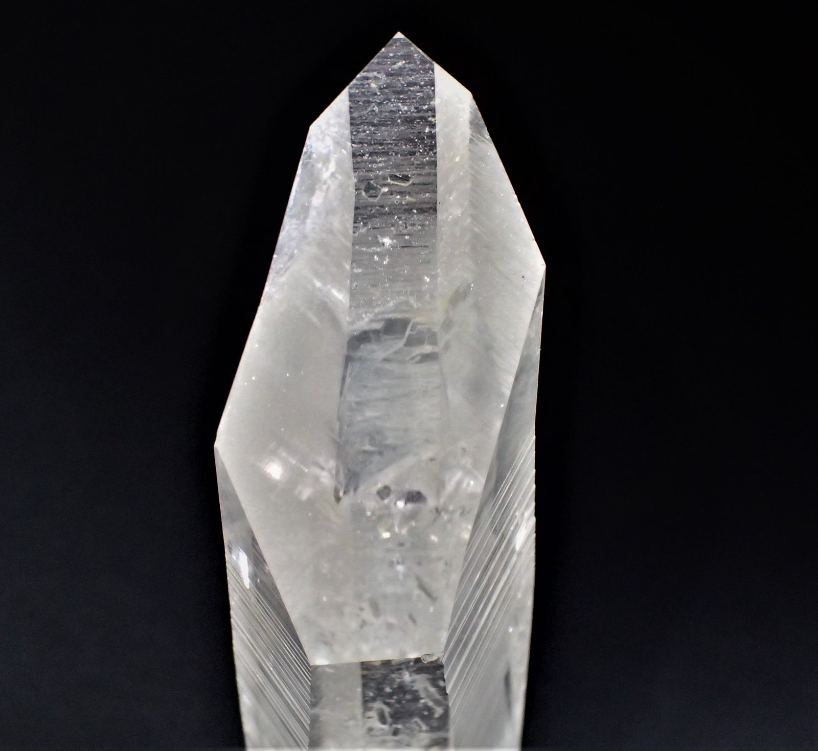 Quartz
130 mm x 44 mm x 35 mm
(Autor: Don Lum)