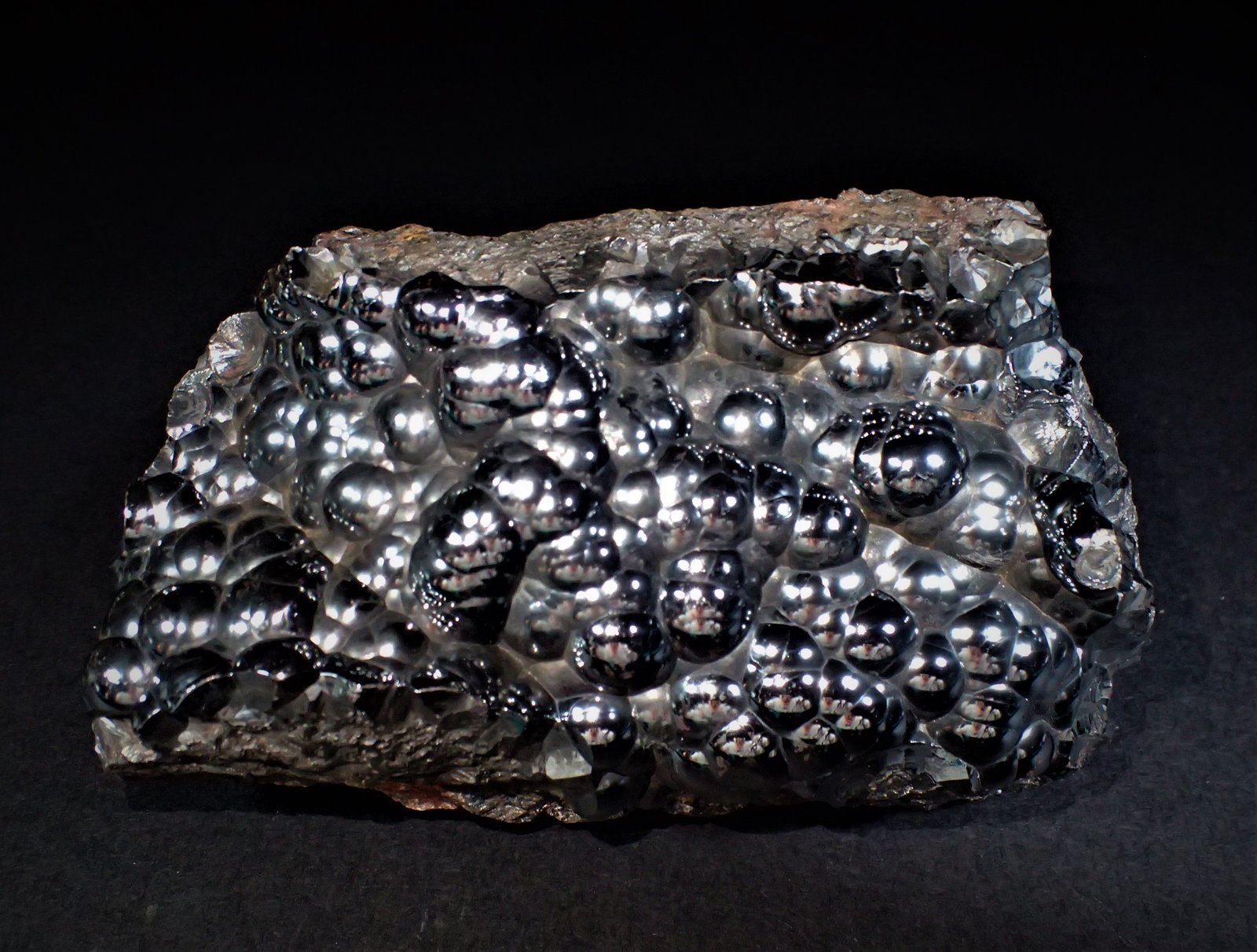 Hematite
109 mm x 64 mm x 51 mm
(Autor: Don Lum)