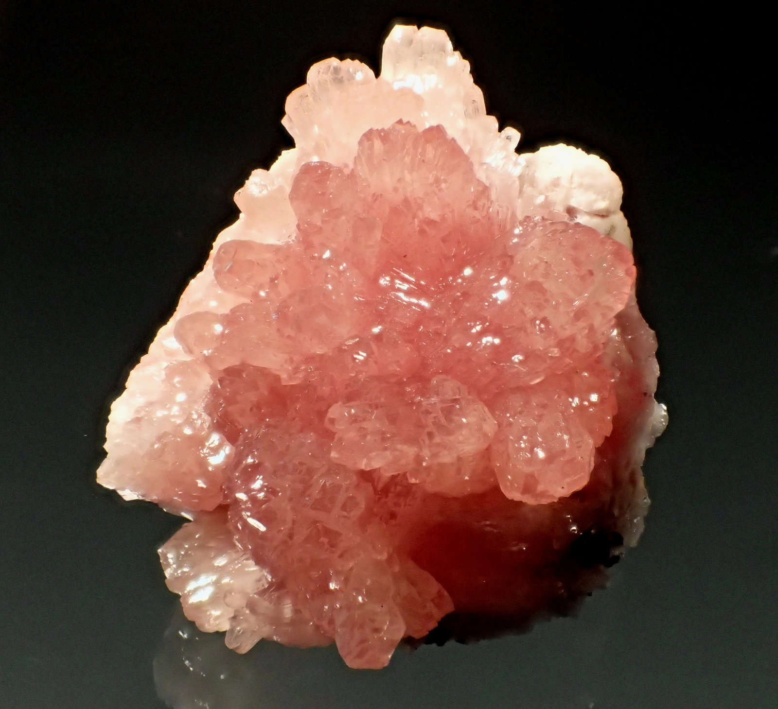 Olmiite, Calcite
30mm x 30mm x 20mm
(Autor: Don Lum)