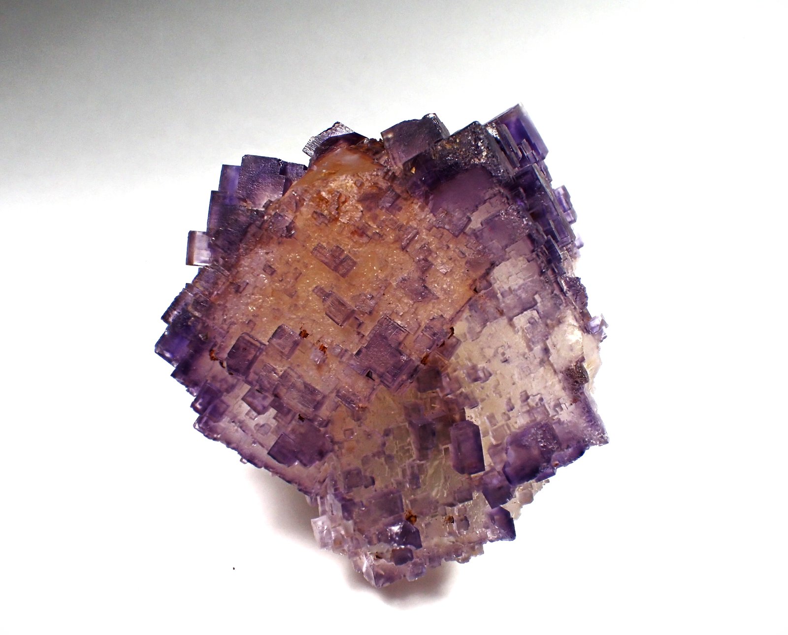 Fluorite
90 mm x 83 mm x 80 mm
(Autor: Don Lum)