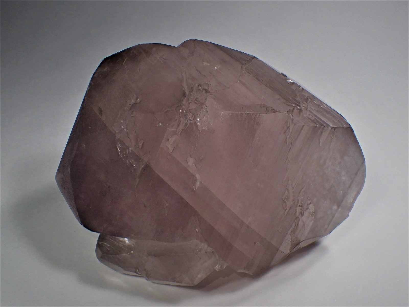 Calcite
160 mm x 127 mm x 87 mm
(Autor: Don Lum)