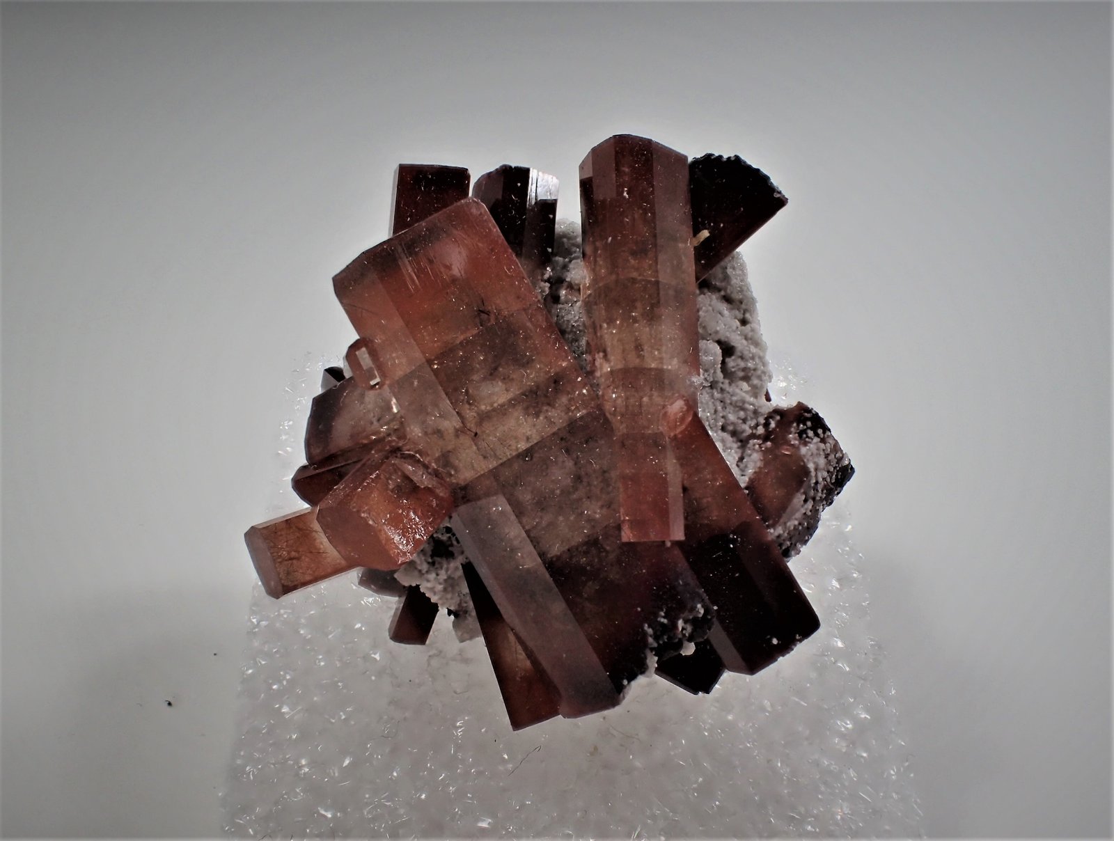 Topaz
27 mm x 25 mm x 29 mm
(Autor: Don Lum)