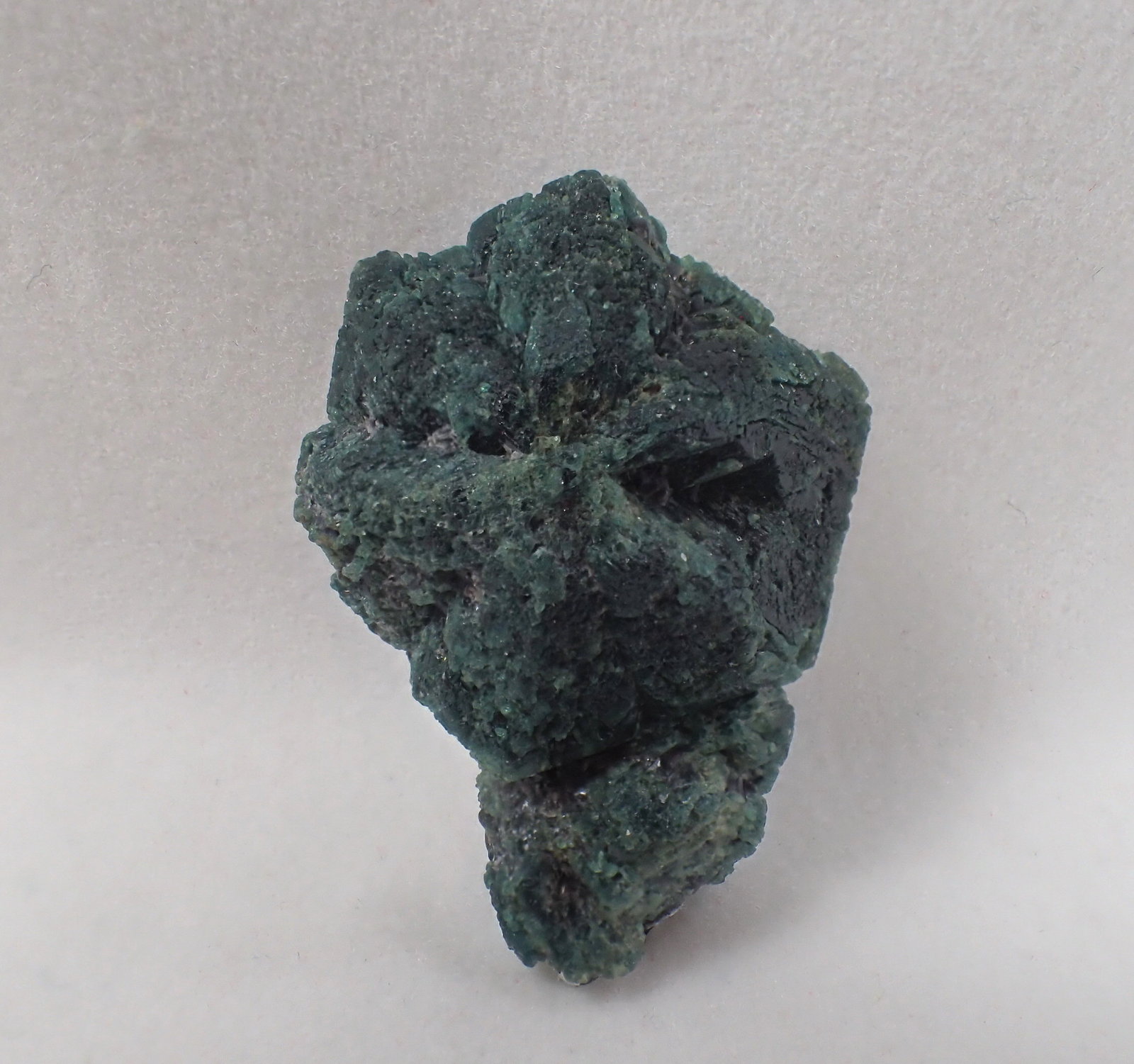 Chrysoberyl (variety Alexandrite)
34 mm x 24 mm x 17 mm
(Autor: Don Lum)