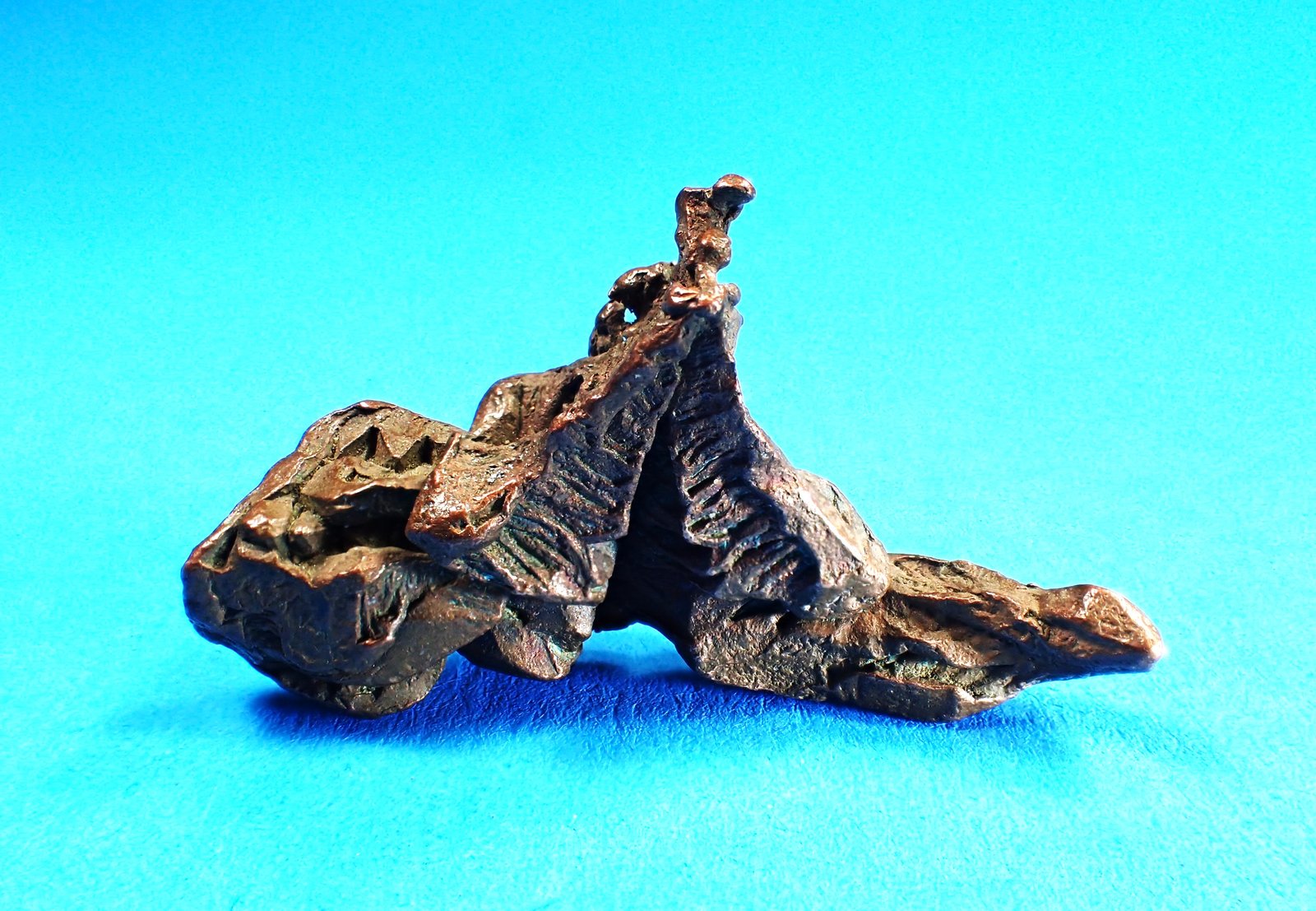 Native Copper (variety spinel twin)
43 mm x 27 mm x 12 mm
(Autor: Don Lum)