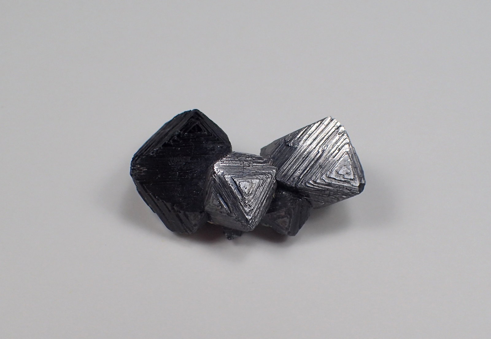 Magnetite
45 mm x 25 mm x 17 mm
(Autor: Don Lum)