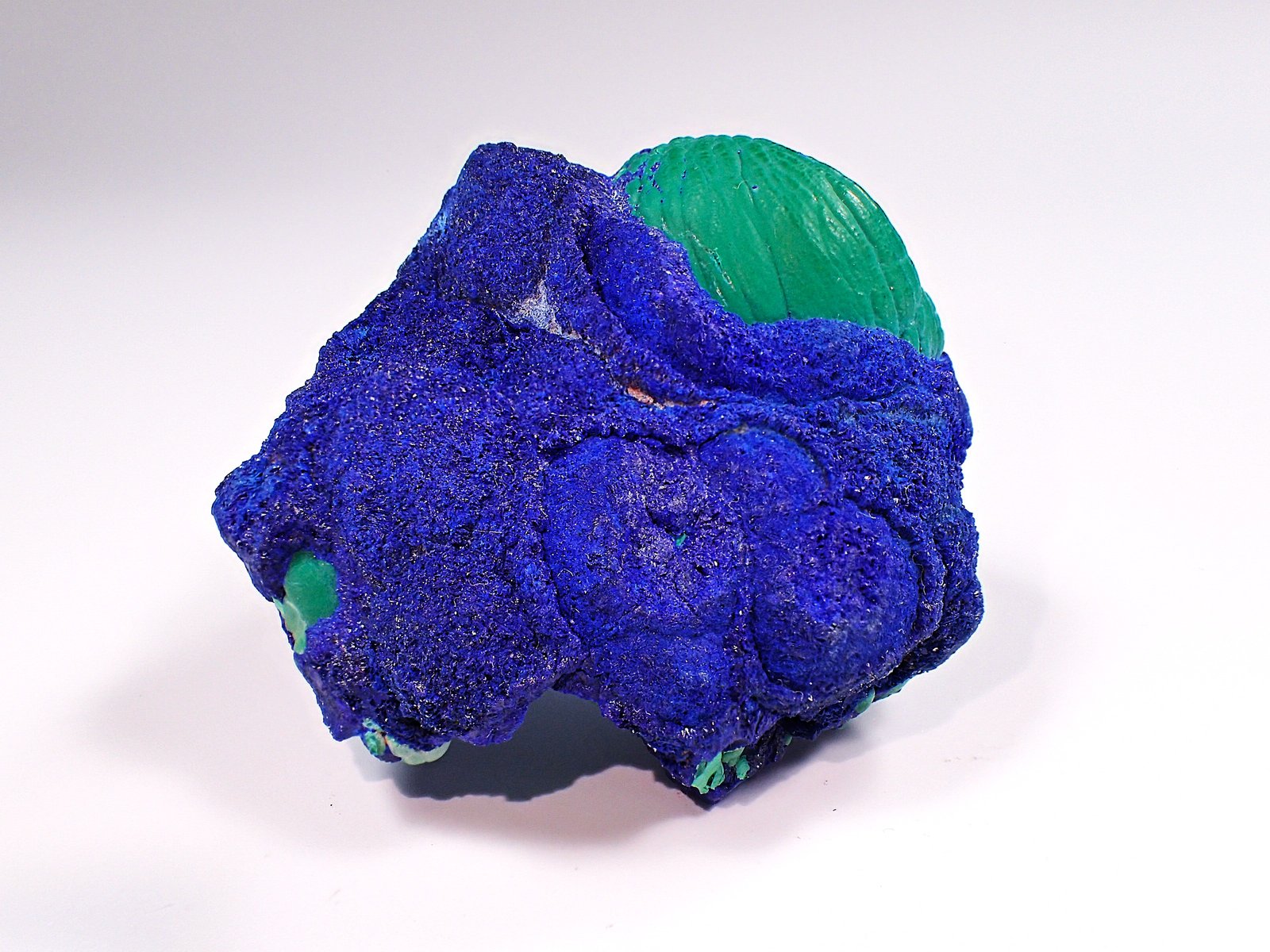Azurite, Malachite
54 mm x 48 mm x 30 mm
(Autor: Don Lum)