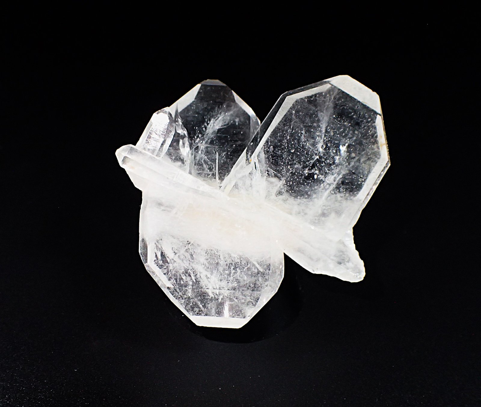 Quartz
54 mm x 57 mm x 43 mm
(Autor: Don Lum)